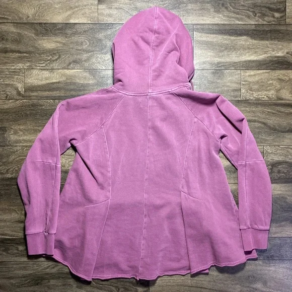 Anthropologie Pilcro Flynn Hoodie Women's Medium Raspberry Pleated French Terry - Picture 3 of 9